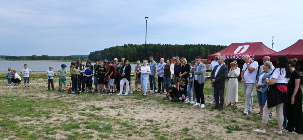 Uroczyste otwarcie skateparku w Radoszycach. Piknik i warsztaty z trików na deskorolce [zdjęcia]