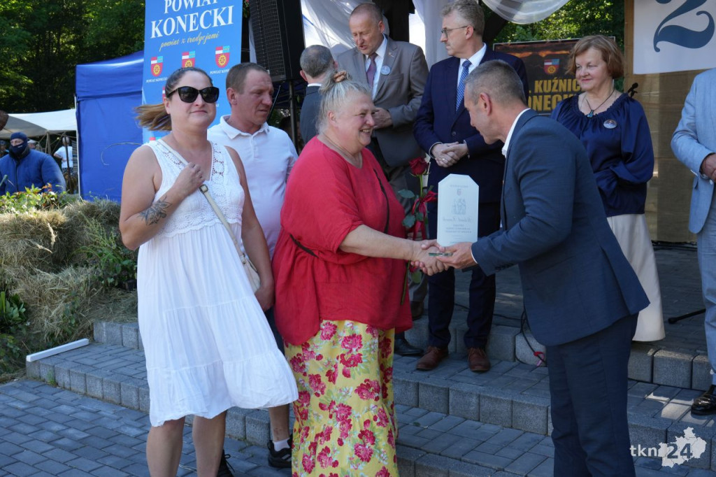 26. Kuźnice Koneckie ściągnęły tłumy do Zabytkowego Zakładu Hutniczego w Maleńcu [fotogaleria]