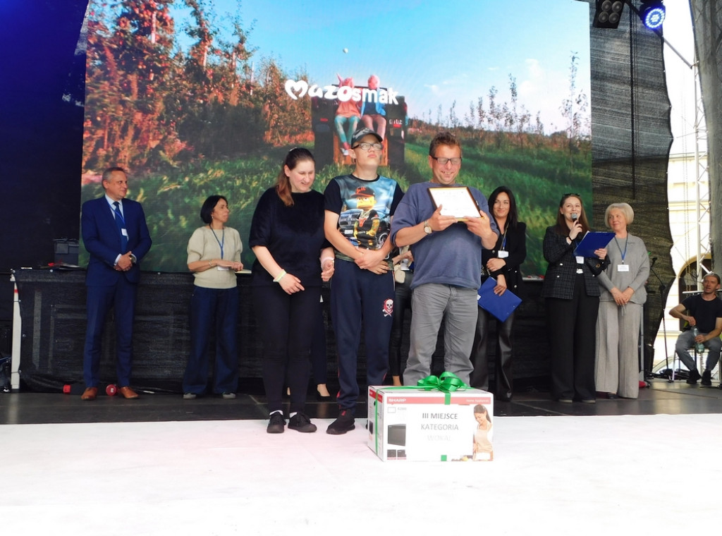 Uczestnicy PŚDS w Stąporkowie docenieni na festiwalu `Tacy Sami` [zdjęcia]