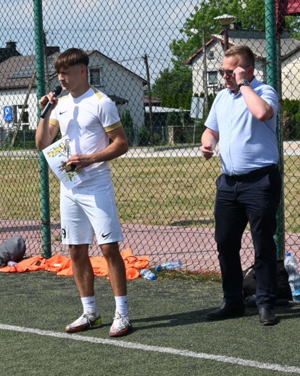 Futbol i pomoc. Za nami turniej Gramy dla Bartka w Radoszycach [wideo, zdjęcia]