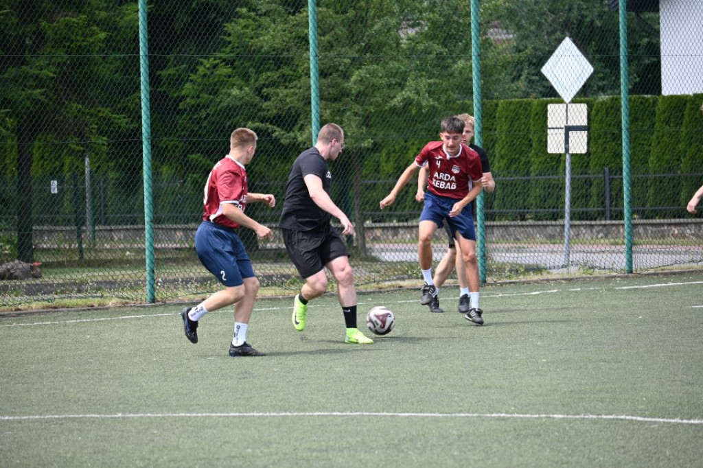 Futbol i pomoc. Za nami turniej Gramy dla Bartka w Radoszycach [wideo, zdjęcia]