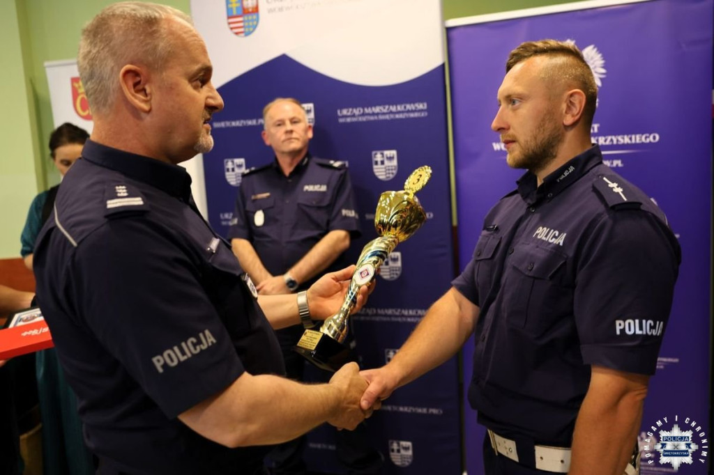 Asp. Kamil Prasał z Końskich wśród najlepszych policjantów w województwie [zdjęcia]