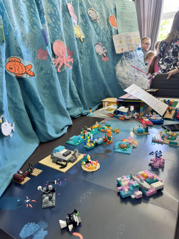 Szkoły z gminy Stąporków wkroczyły w świat technologii z FIRST LEGO League Explore [zdjęcia]