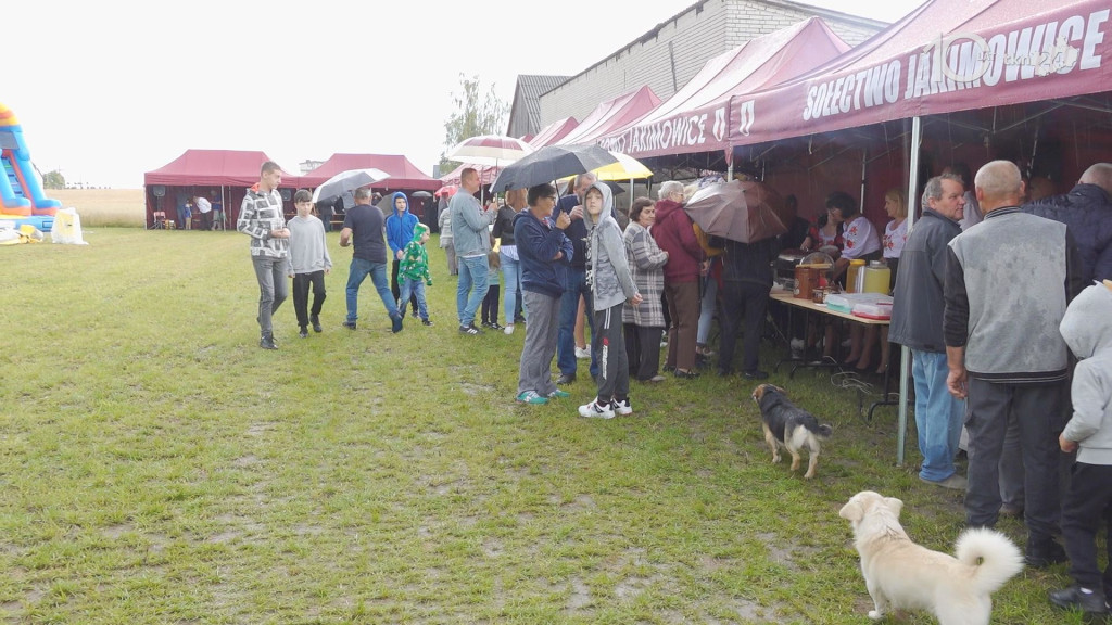 Radość w Jakimowicach. Skwer już otwarty [wideo, zdjęcia]