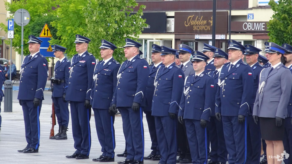 Wojewódzkie obchody Święta Policji w Końskich. Relacja wideo i foto