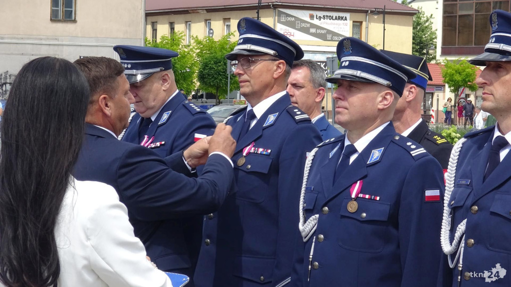 Wojewódzkie obchody Święta Policji w Końskich. Relacja wideo i foto
