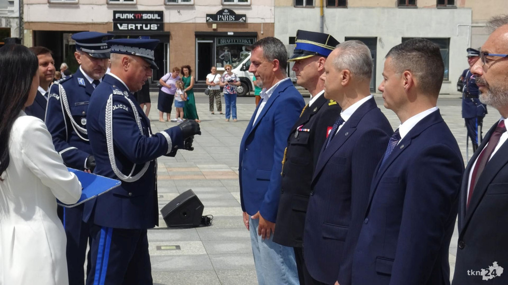 Wojewódzkie obchody Święta Policji w Końskich. Relacja wideo i foto