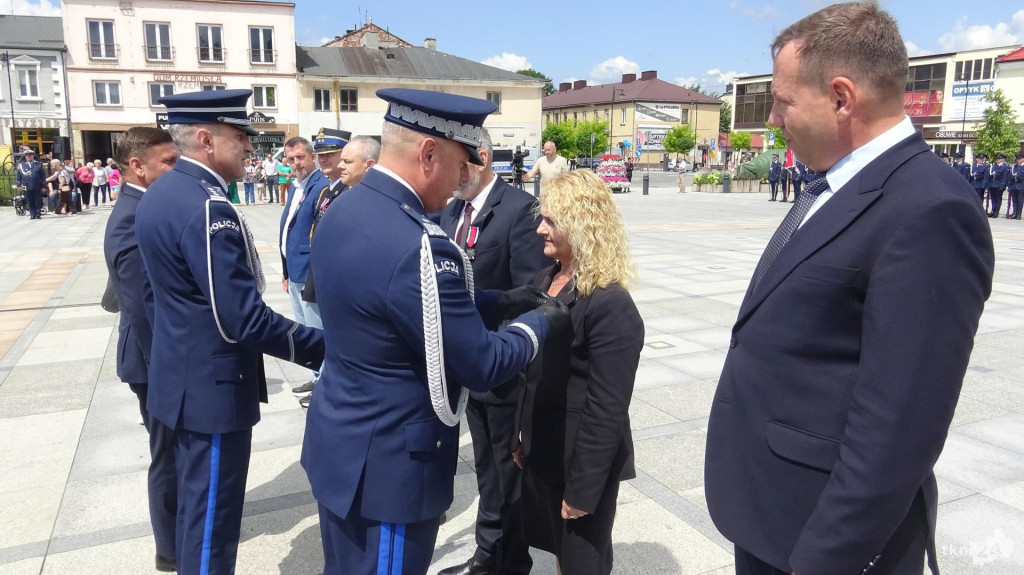 Wojewódzkie obchody Święta Policji w Końskich. Relacja wideo i foto