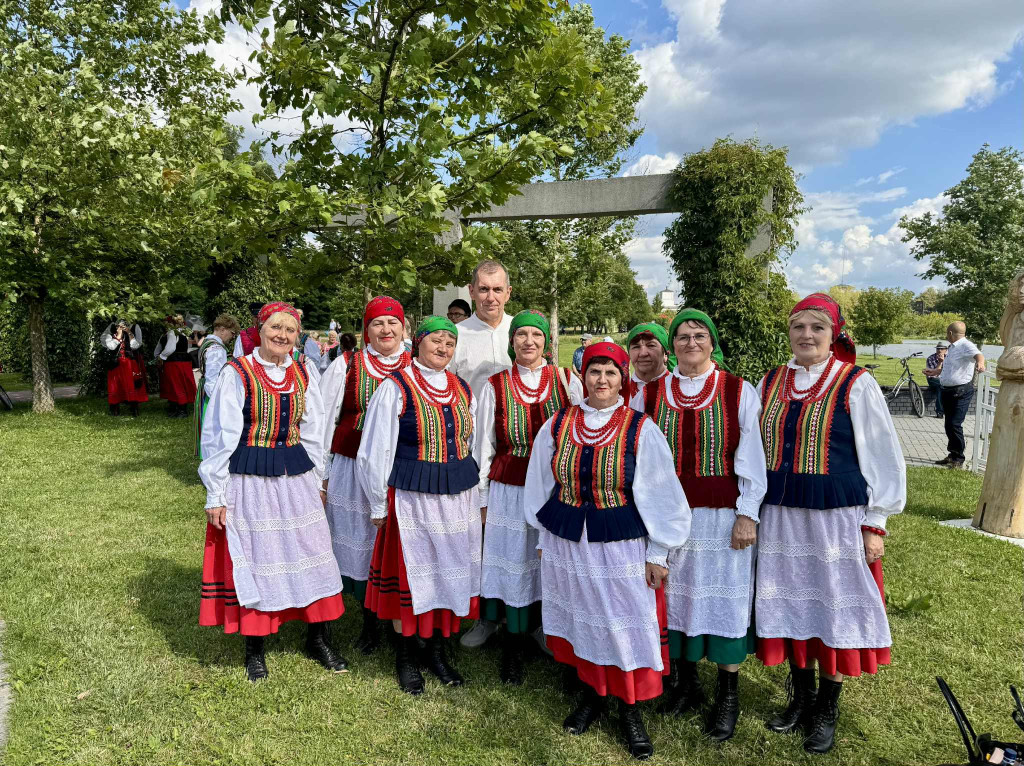 Wielkie sukcesy artystów ludowych z gminy Stąporków [zdjęcia]