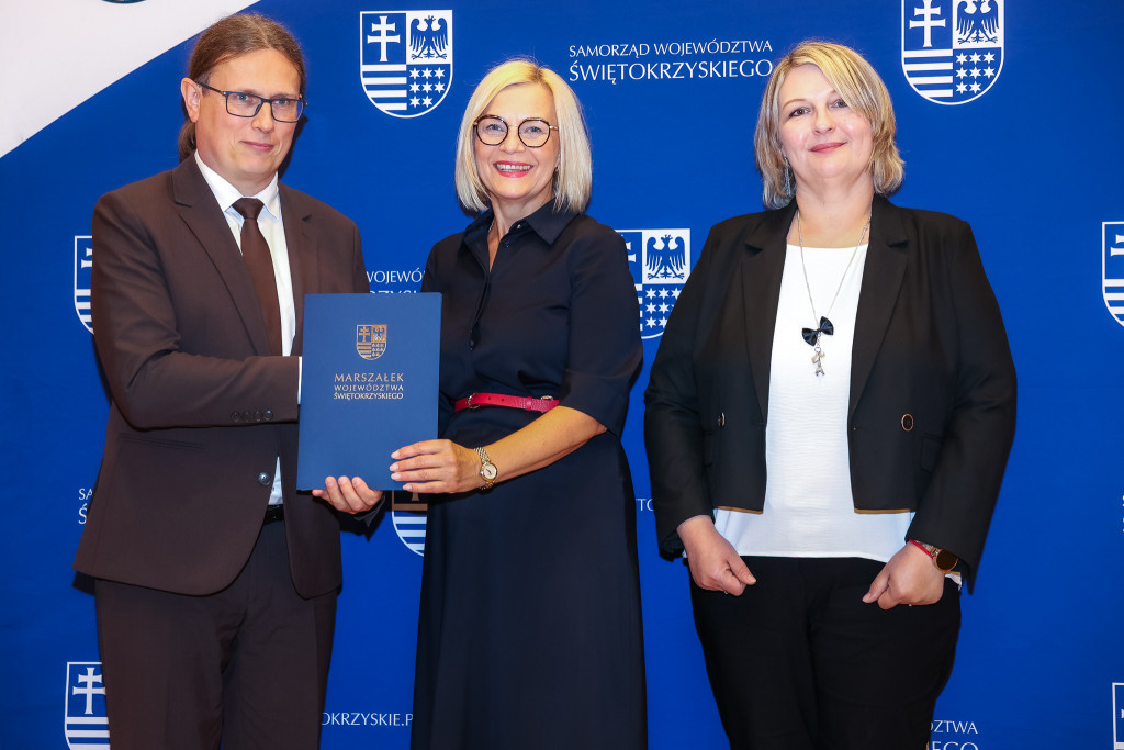 Pięć gmin z Konecczyzny otrzyma dofinansowania na wymianę `kopciuchów` [zdjęcia]