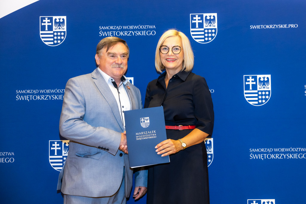 Pięć gmin z Konecczyzny otrzyma dofinansowania na wymianę `kopciuchów` [zdjęcia]