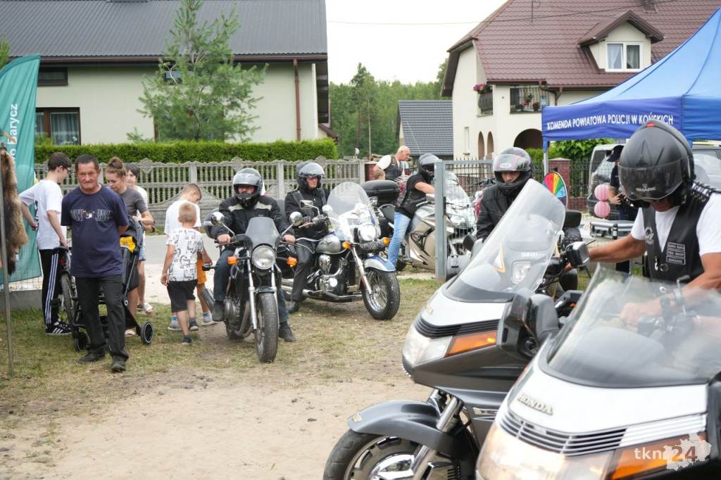 W Kurzaczach świętowali, bawili się i integrowali podczas festynu rodzinnego [wideo, zdjęcia]