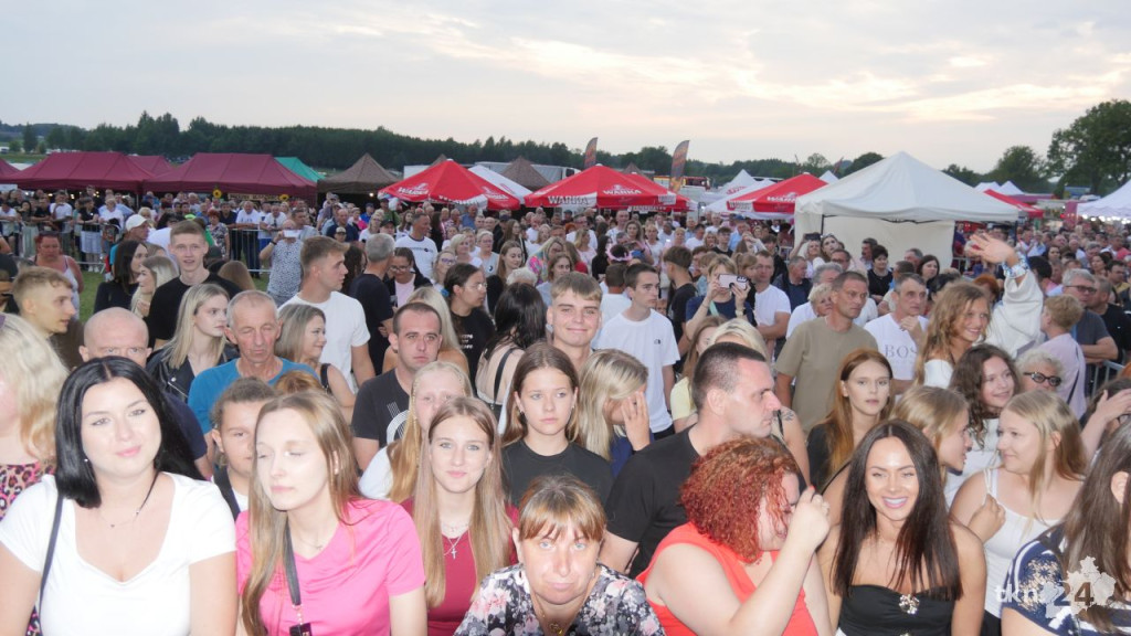 Znakomita zabawa nad Zalewem Antoniów. Radoszyczanie Dzieciom 2025 [wideo, zdjęcia]