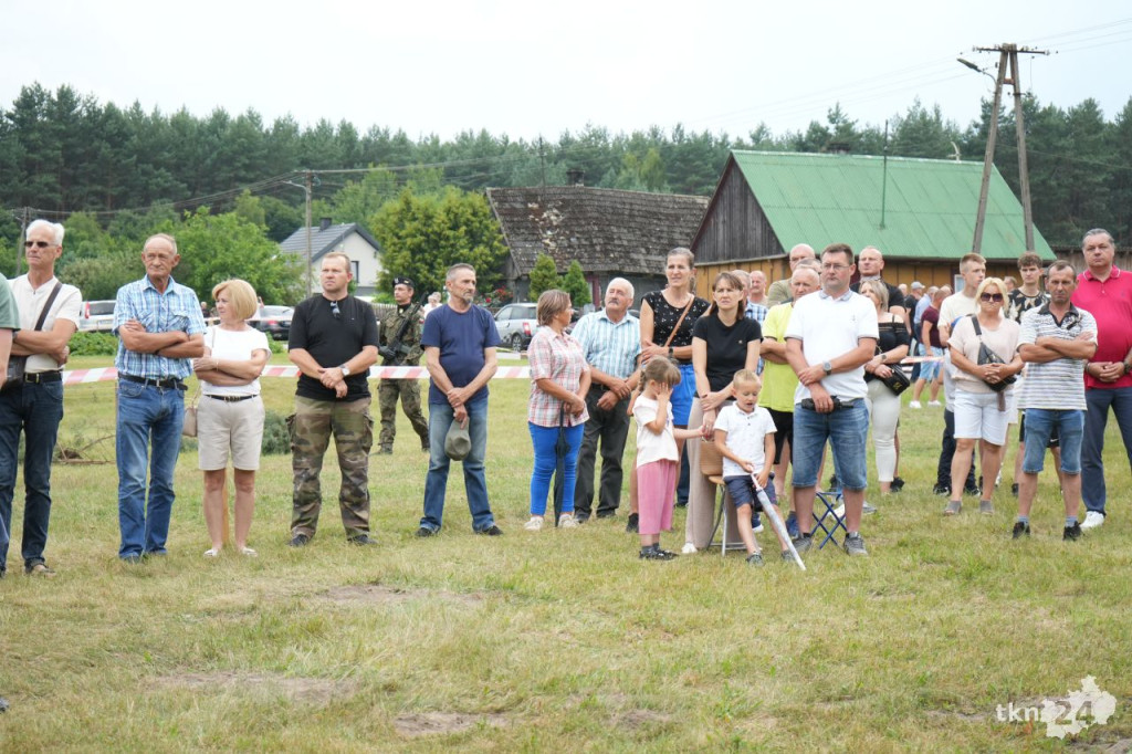 Efektowna rekonstrukcja historyczna i uroczystości w Białym Ługu [fotorelacja]