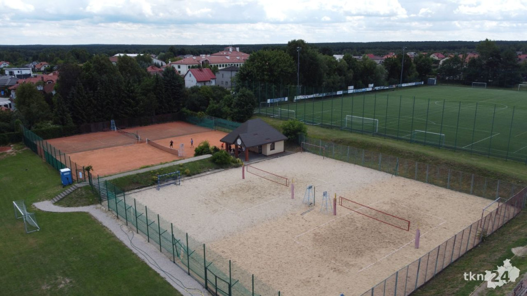 Końskie: Już widać lekkoatletyczny obiekt! [wideo, zdjęcia]
