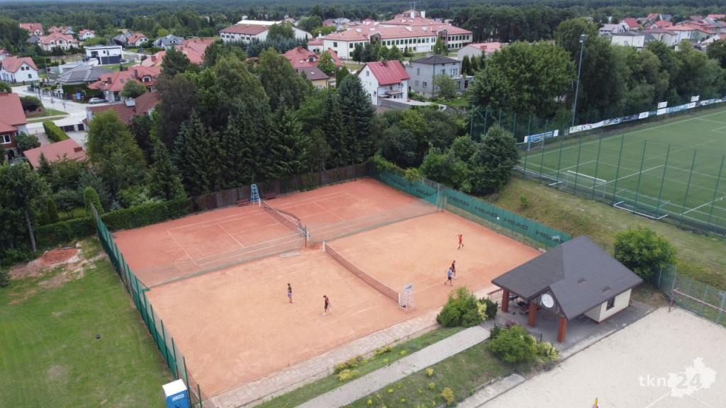 Końskie: Już widać lekkoatletyczny obiekt! [wideo, zdjęcia]