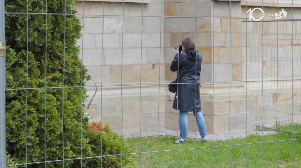 Wstrzymane prace przy Kolegiacie św. Mikołaja. Zainterweniowali mieszkańcy [wideo, zdjęcia]
