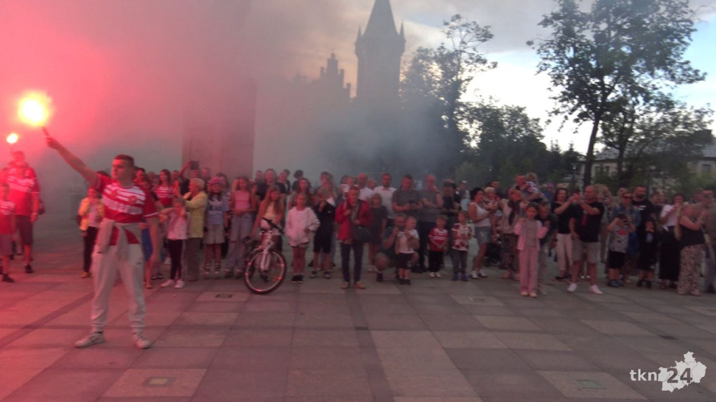Końskie uczciły Powstańców Warszawskich. Godzina W 2025 [wideo, zdjęcia]