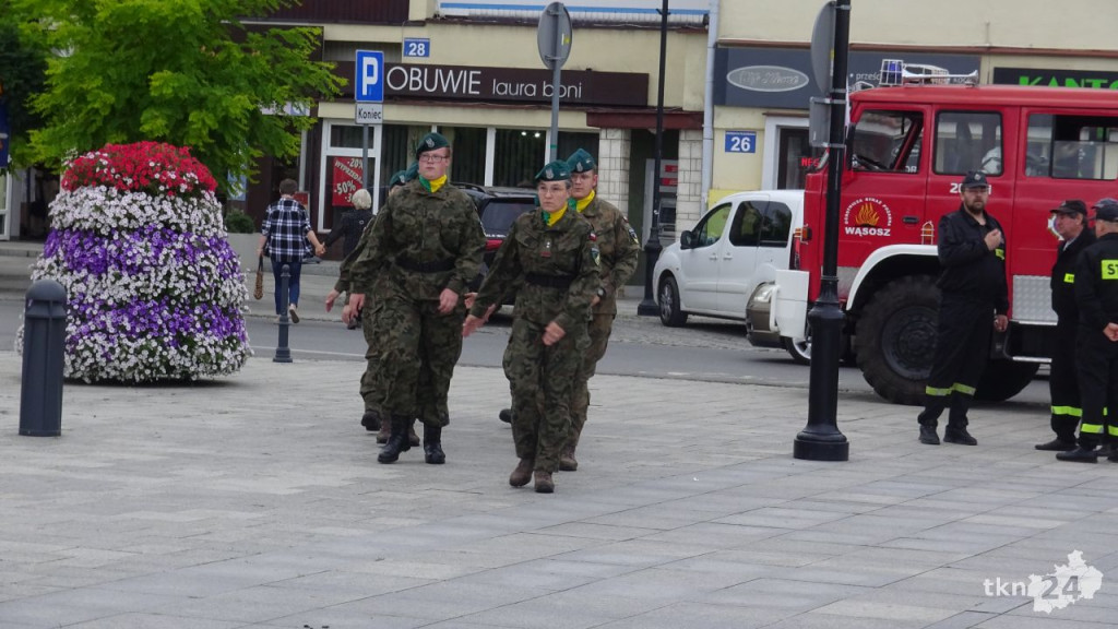 Końskie uczciły Powstańców Warszawskich. Godzina W 2025 [wideo, zdjęcia]