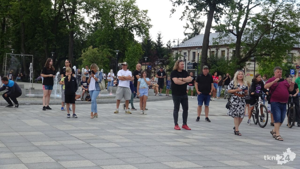 Końskie uczciły Powstańców Warszawskich. Godzina W 2025 [wideo, zdjęcia]