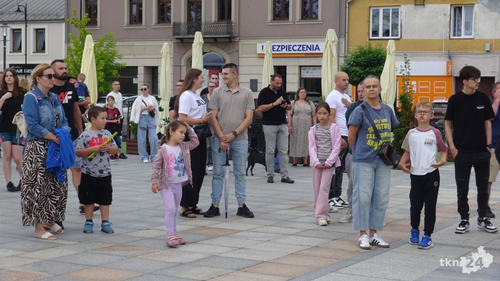 Końskie uczciły Powstańców Warszawskich. Godzina W 2025 [wideo, zdjęcia]