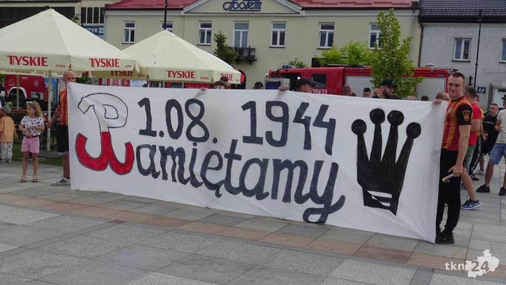Końskie uczciły Powstańców Warszawskich. Godzina W 2025 [wideo, zdjęcia]