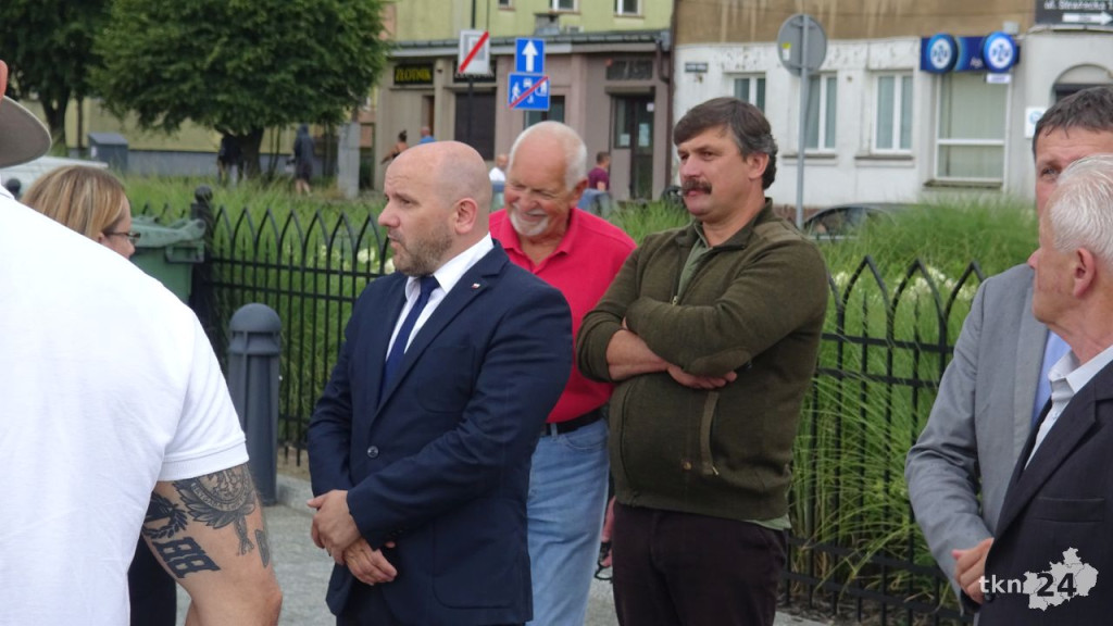 Końskie uczciły Powstańców Warszawskich. Godzina W 2025 [wideo, zdjęcia]