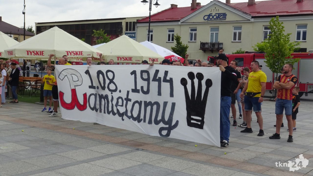 Końskie uczciły Powstańców Warszawskich. Godzina W 2025 [wideo, zdjęcia]