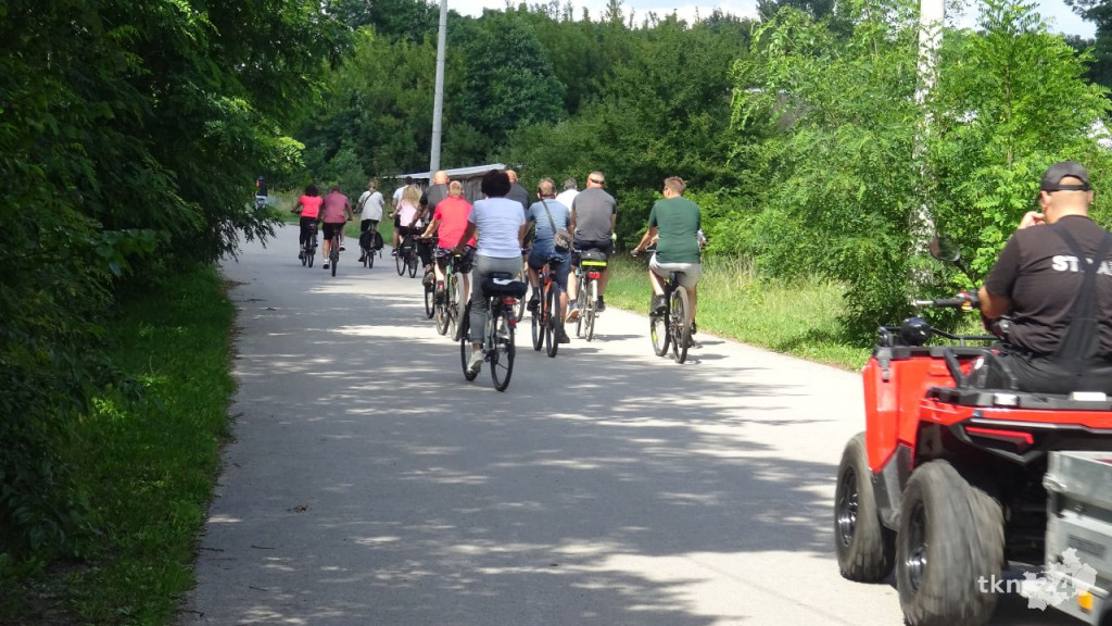 Rowerowy rajd w gminie Ruda Maleniecka z dużym zainteresowaniem [wideo, zdjęcia]