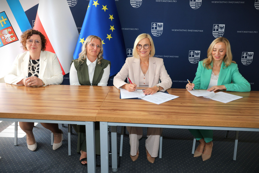 Ponad milion złotych na wsparcie seniorów w gminie Gowarczów
