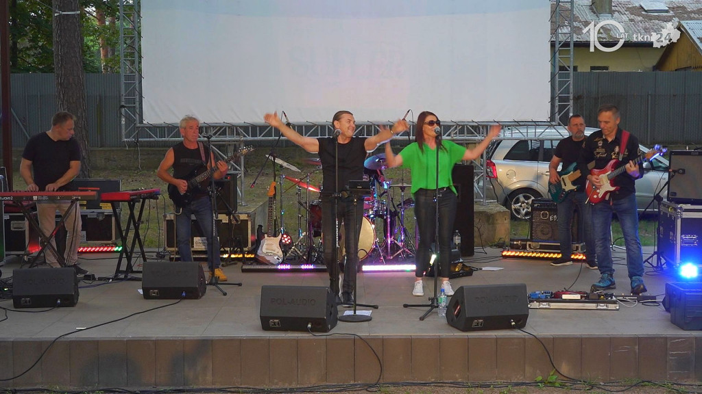 Tłumy i muzyczne emocje. Grupa Sufler porwała publiczność w Sielpi [wideo, zdjęcia]