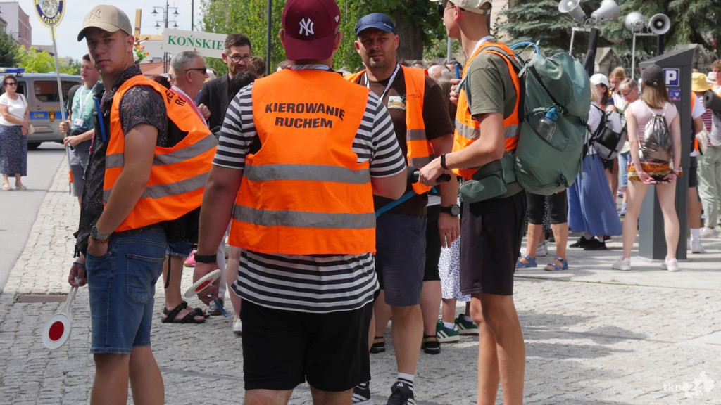 Konecczanie wyruszyli na pielgrzymkę. Zobaczcie wideo i zdjęcia