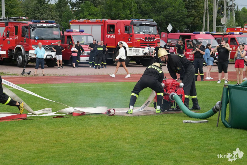 Zawody sportowo-pożarnicze dwóch gmin w Radoszycach. Znamy zwycięzców [wideo, zdjęcia]