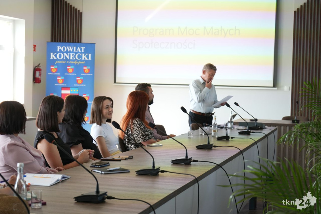 W Końskich odbyło się spotkanie informacyjne dla organizacji i grup nieformalnych [wideo]