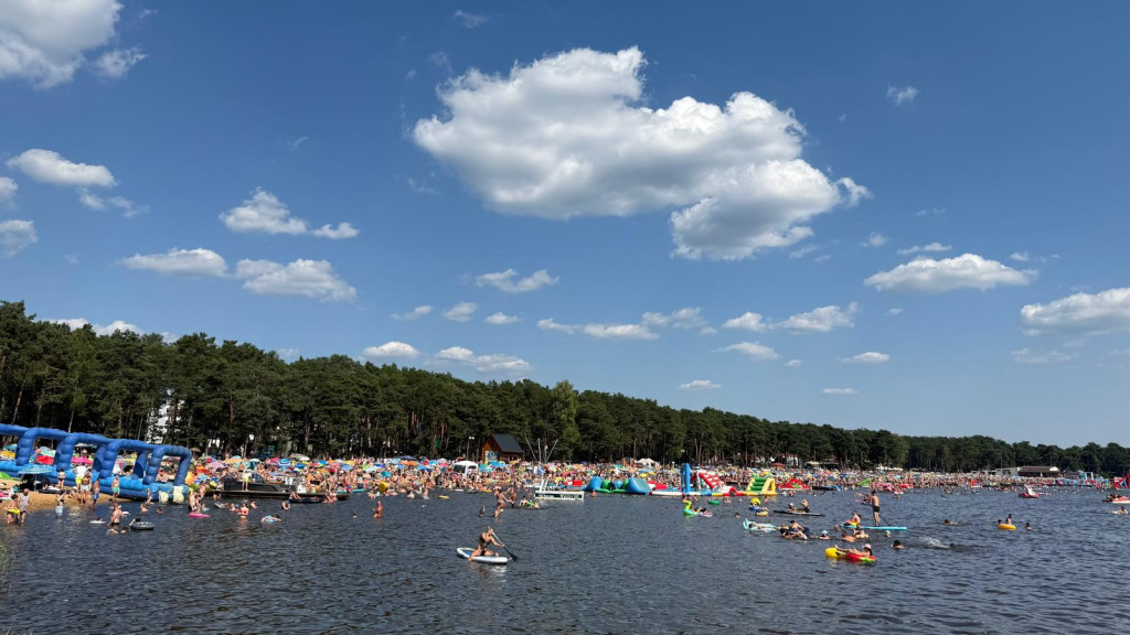 Sierpniowy weekend w Sielpi z nieprzebranymi tłumami [zdjęcia]