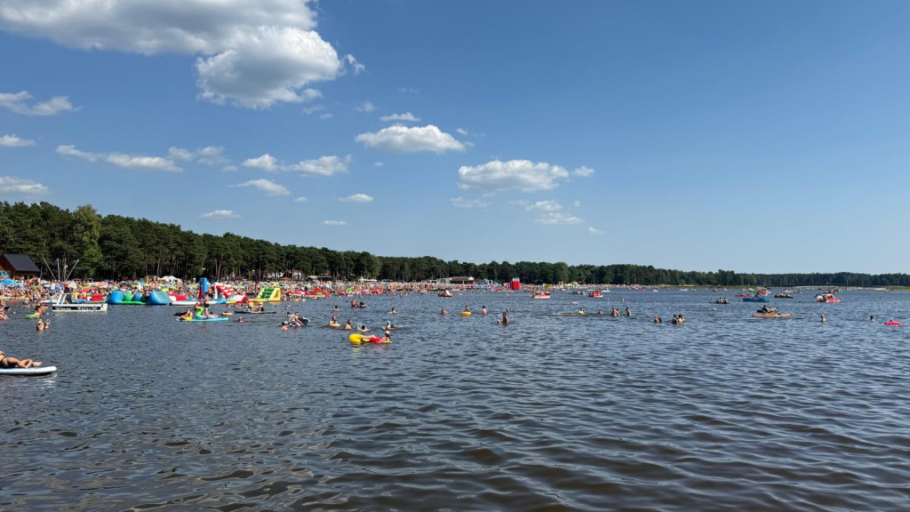 Sierpniowy weekend w Sielpi z nieprzebranymi tłumami [zdjęcia]