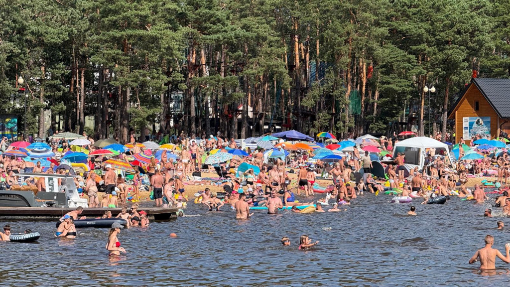 Sierpniowy weekend w Sielpi z nieprzebranymi tłumami [zdjęcia]
