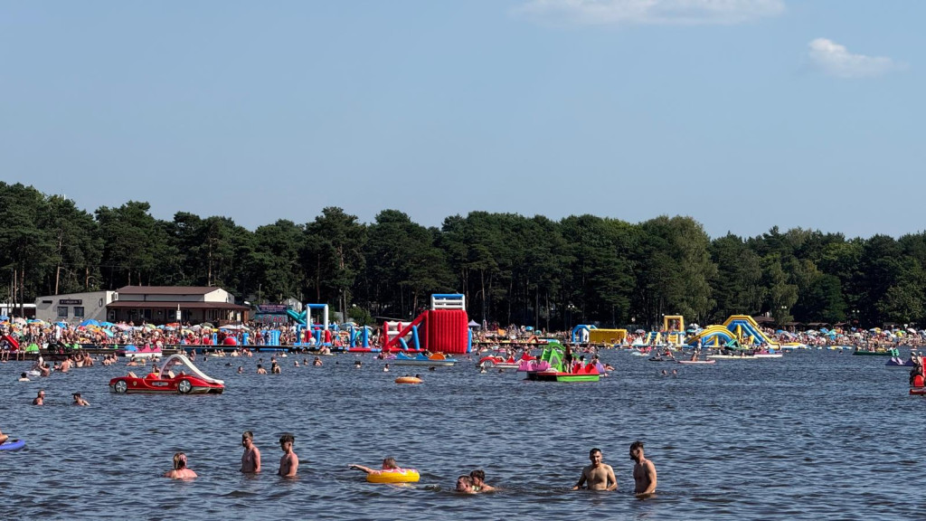 Sierpniowy weekend w Sielpi z nieprzebranymi tłumami [zdjęcia]