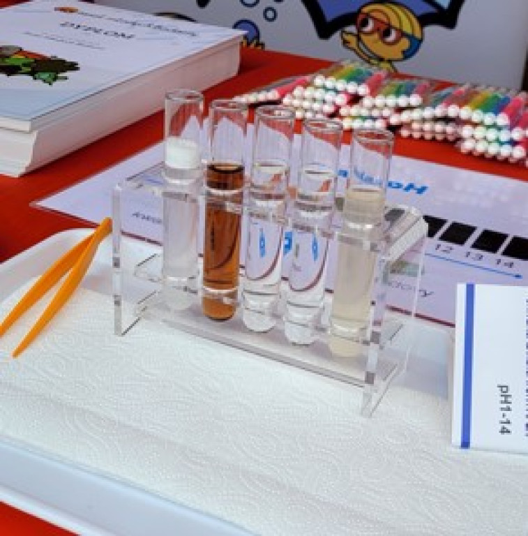 Henkel podbił serca młodych badaczy podczas Dni Stąporkowa [zdjęcia]