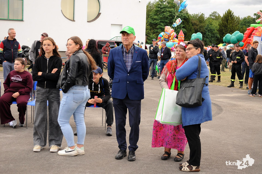 Festyn w Rudzie Malenieckiej w rytmie hitów! [wideo, zdjęcia]