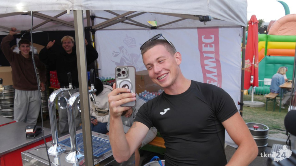 Sobota na Dniach Końskich. Świetni lokalni muzycy, sport i Kubańczyk [wideo, zdjęcia]