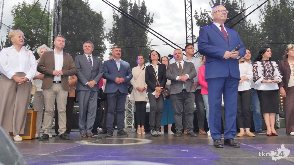 Sobota na Dniach Końskich. Świetni lokalni muzycy, sport i Kubańczyk [wideo, zdjęcia]