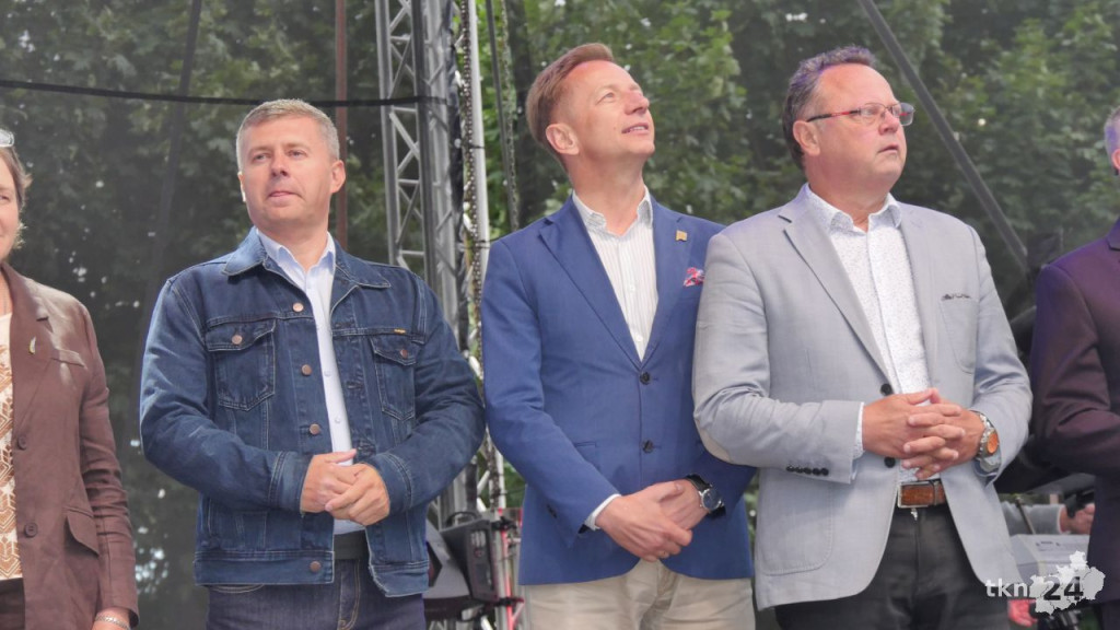 Sobota na Dniach Końskich. Świetni lokalni muzycy, sport i Kubańczyk [wideo, zdjęcia]