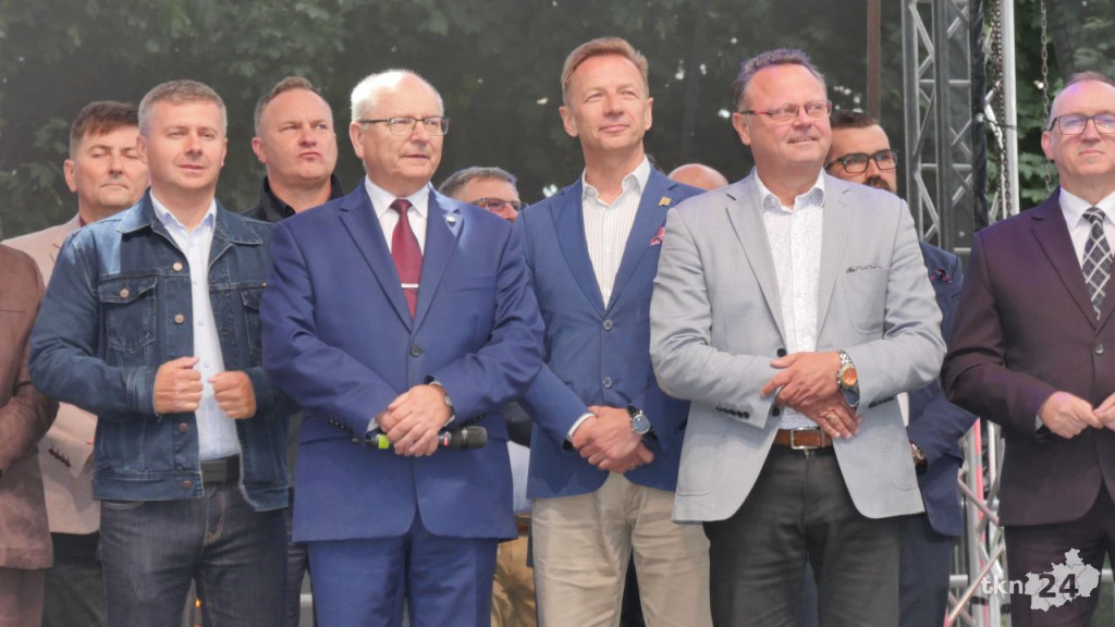 Sobota na Dniach Końskich. Świetni lokalni muzycy, sport i Kubańczyk [wideo, zdjęcia]