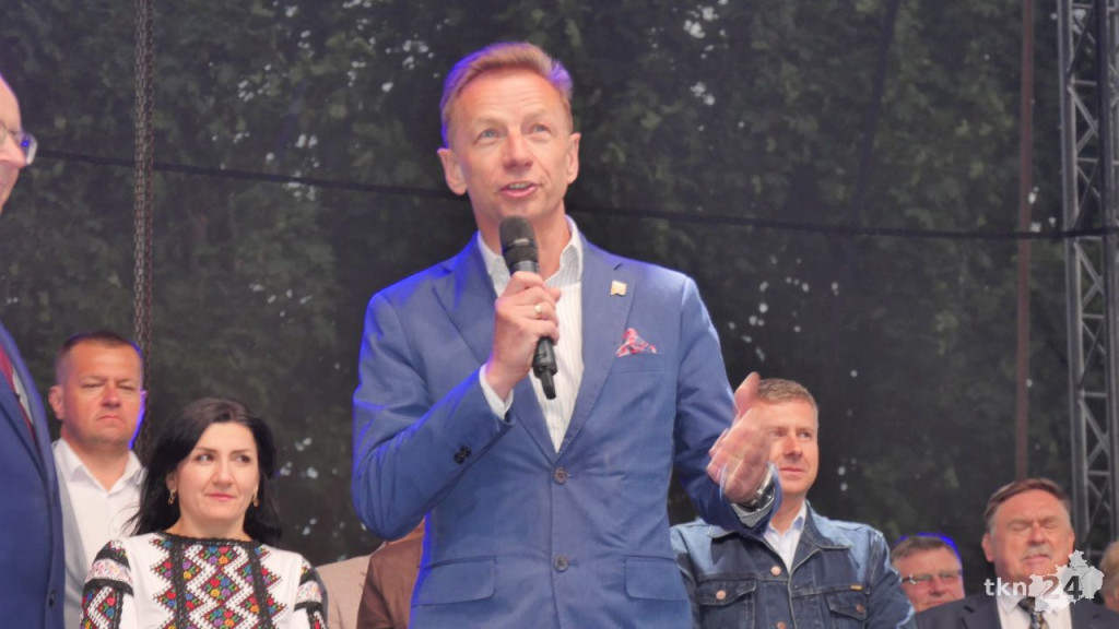 Sobota na Dniach Końskich. Świetni lokalni muzycy, sport i Kubańczyk [wideo, zdjęcia]