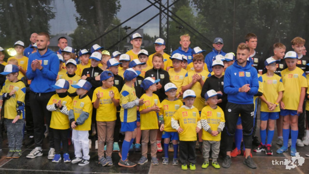 Sobota na Dniach Końskich. Świetni lokalni muzycy, sport i Kubańczyk [wideo, zdjęcia]