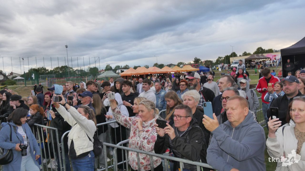 Sobota na Dniach Końskich. Świetni lokalni muzycy, sport i Kubańczyk [wideo, zdjęcia]