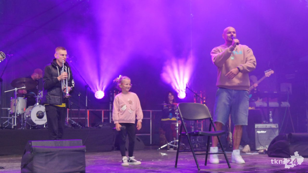 Sobota na Dniach Końskich. Świetni lokalni muzycy, sport i Kubańczyk [wideo, zdjęcia]