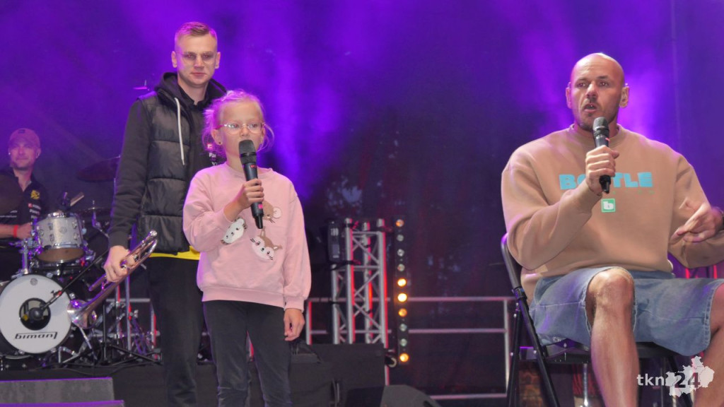 Sobota na Dniach Końskich. Świetni lokalni muzycy, sport i Kubańczyk [wideo, zdjęcia]