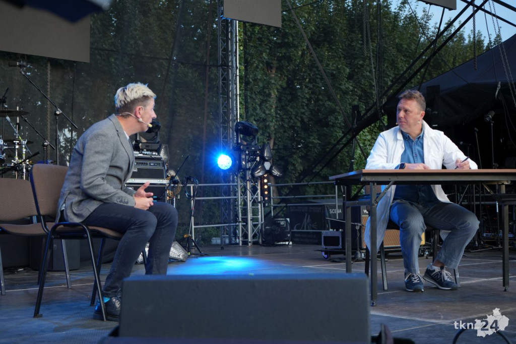 Świetne zwieńczenie Dni Końskich 2025. Zespół Wilki przyciągnął tłumy [wideo, zdjęcia]